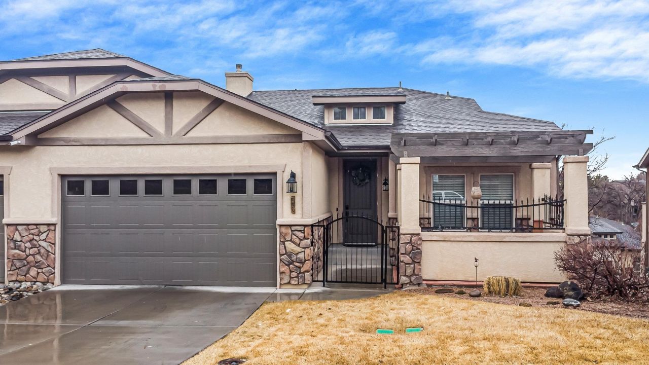 352 Cliff View Drive, Grand Junction, CO 81507 Main Photo