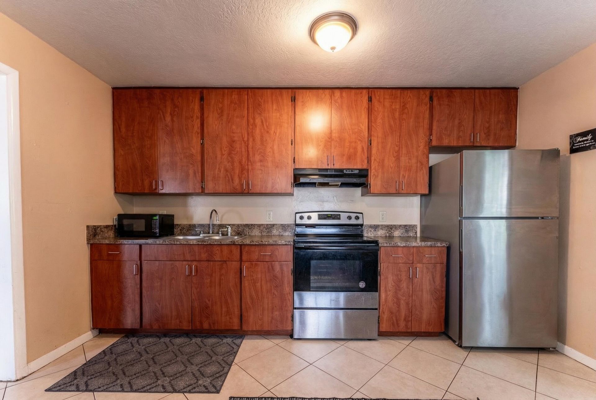 137 W 34th Street, Riviera Beach, FL 33404 Photo