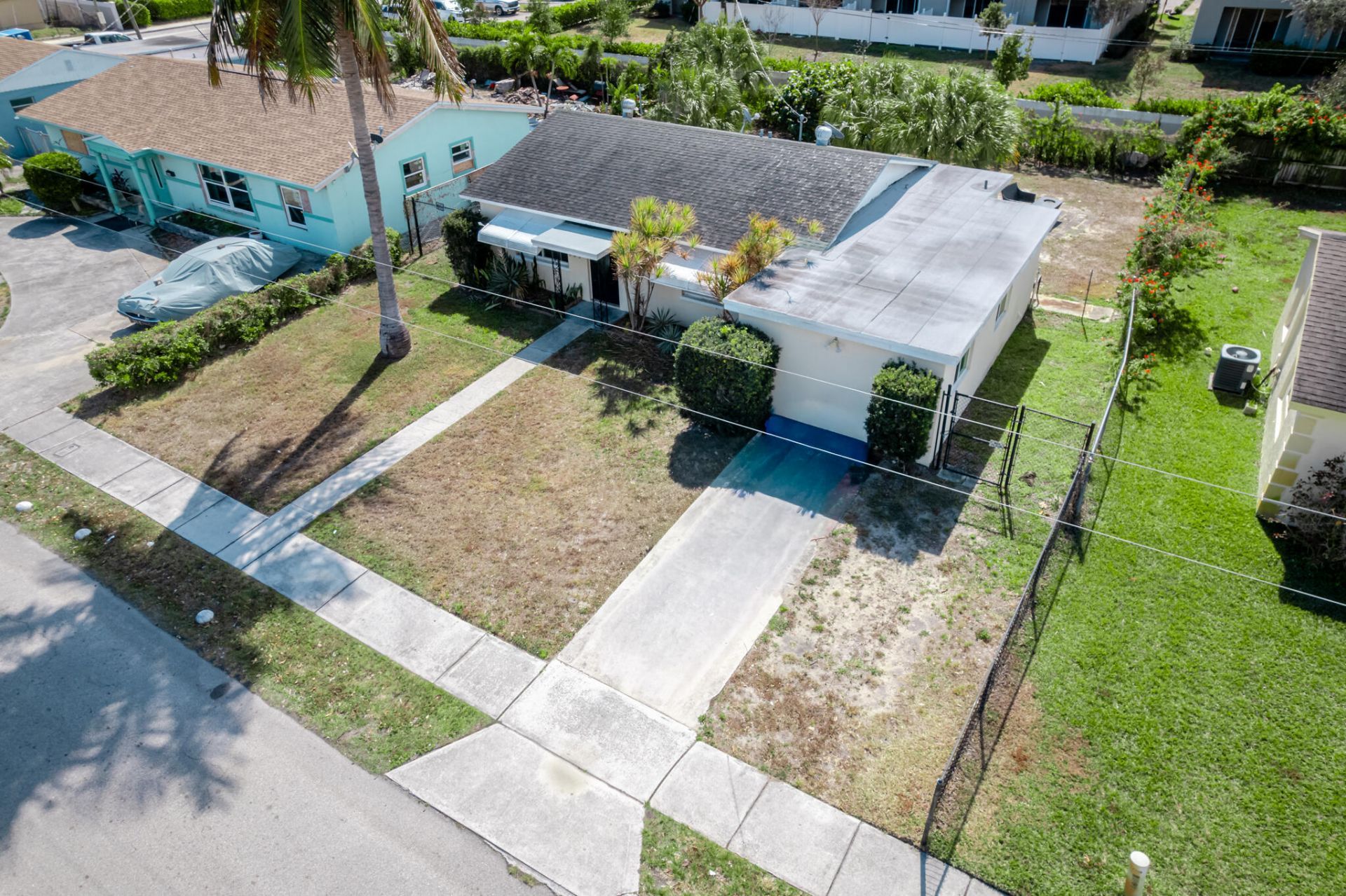 137 W 34th Street, Riviera Beach, FL 33404 Photo