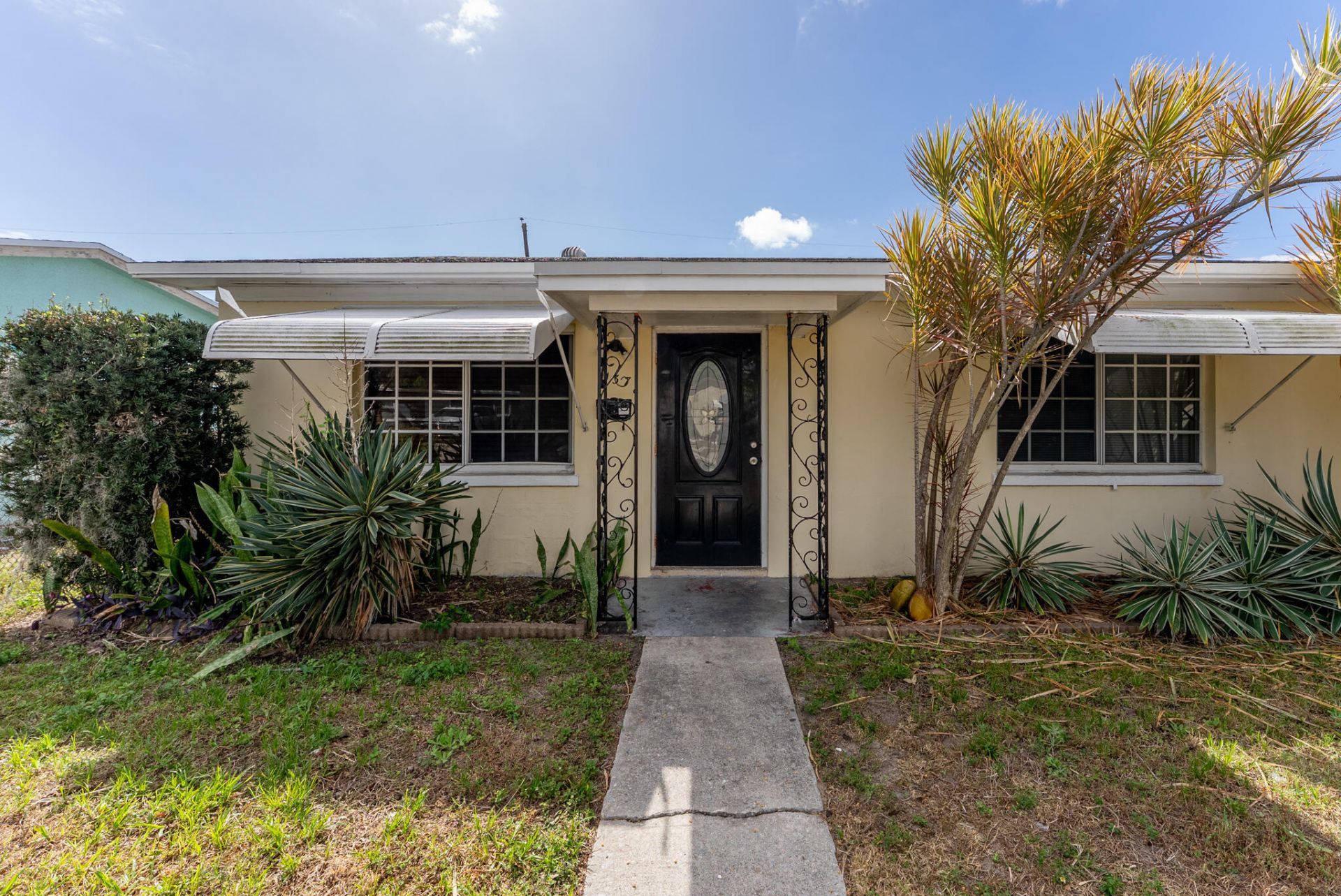 137 W 34th Street, Riviera Beach, FL 33404 Photo