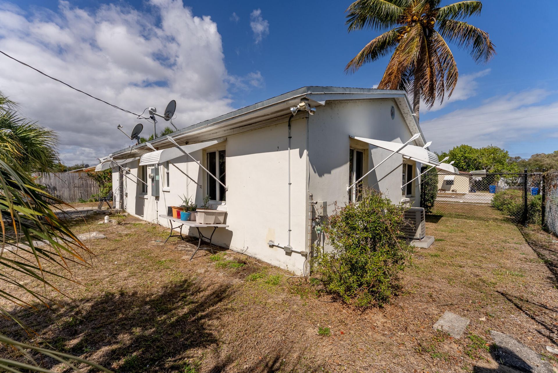 137 W 34th Street, Riviera Beach, FL 33404 Photo