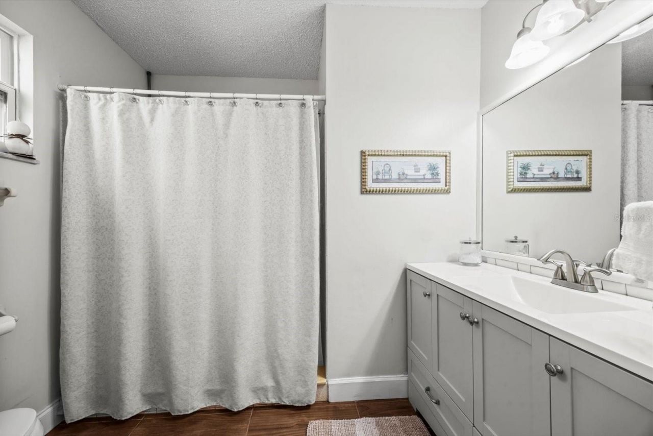 1106 Landsdowne Drive, Sebastian, FL 32958 Photo