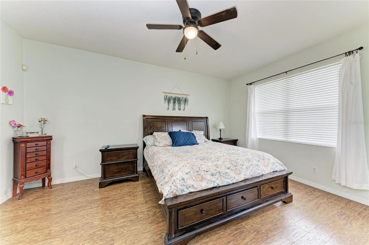 835 Cedarcrest Court, Sarasota, FL 34232 Photo