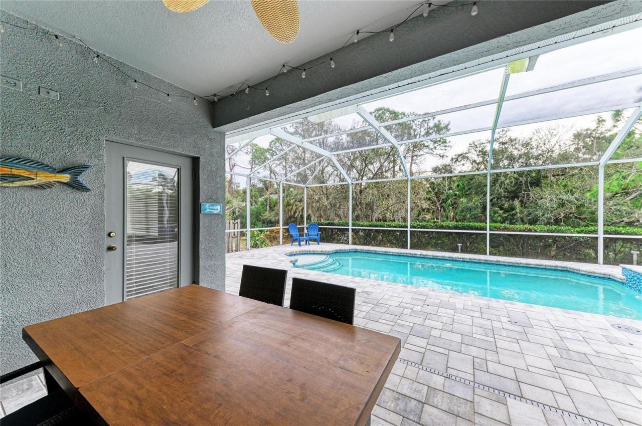 835 Cedarcrest Court, Sarasota, FL 34232 Photo