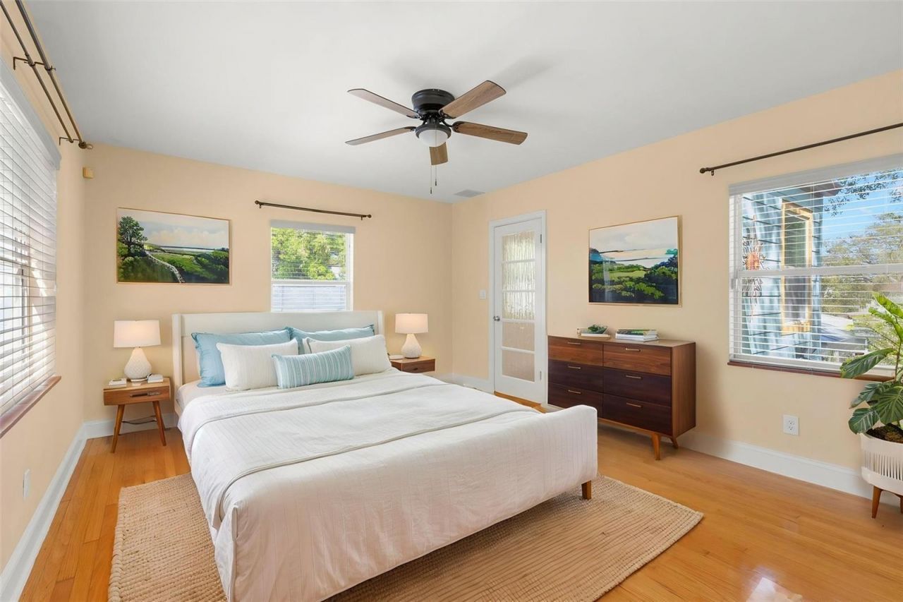 135 17th Avenue N, Saint Petersburg, FL 33704 Photo