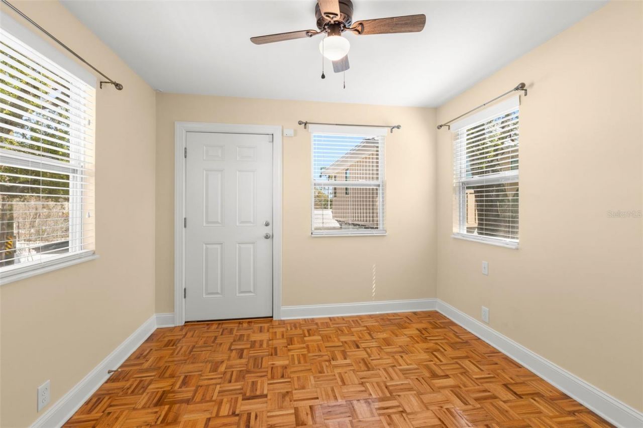 135 17th Avenue N, Saint Petersburg, FL 33704 Photo