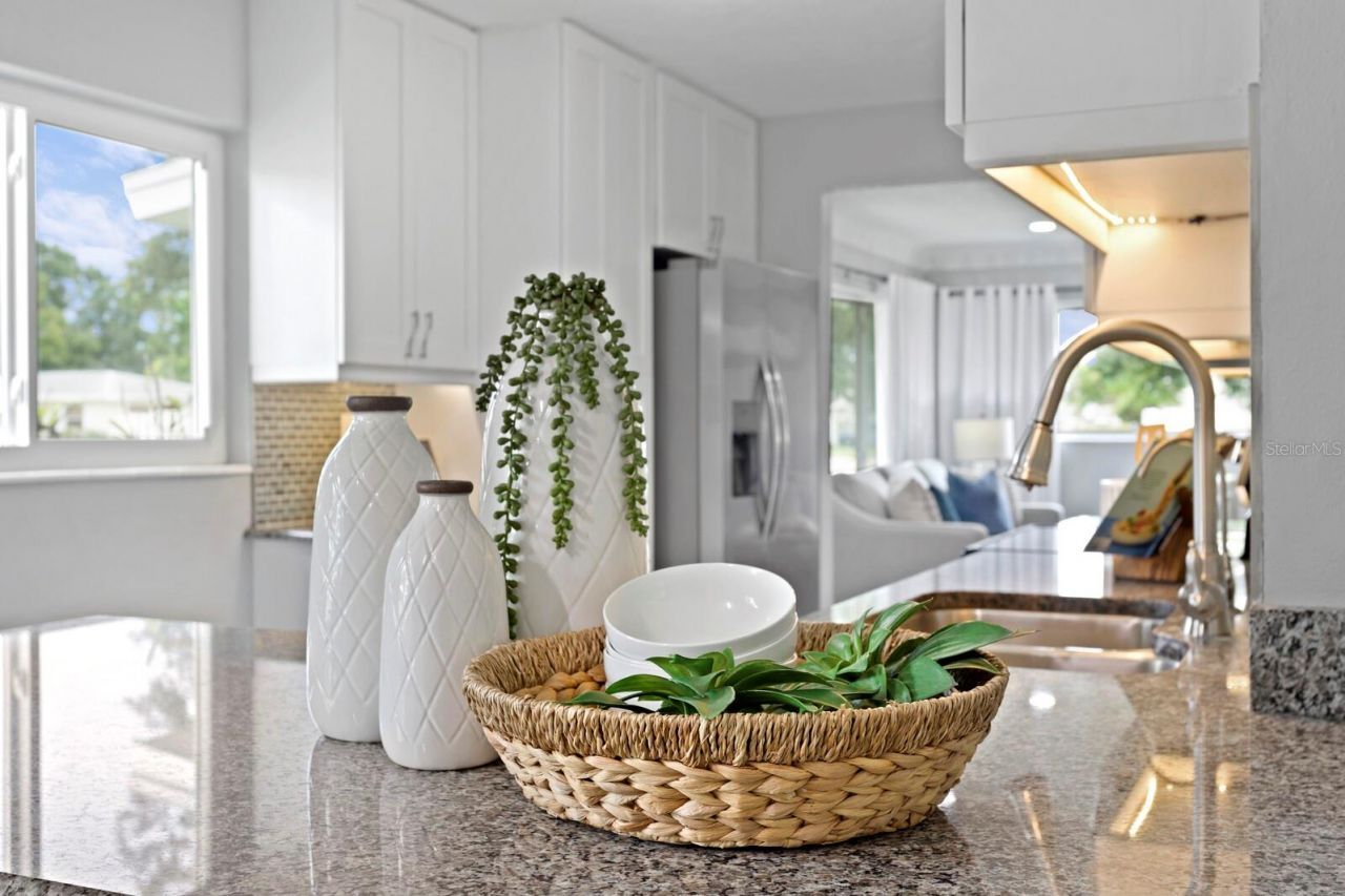 4300 Maple Street Ne, Saint Petersburg, FL 33703 Photo