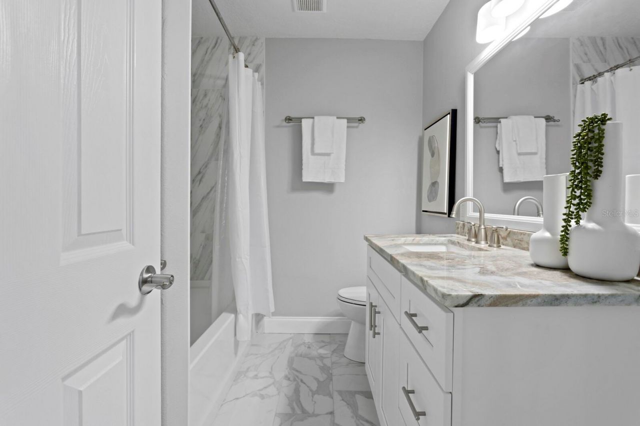 4300 Maple Street Ne, Saint Petersburg, FL 33703 Photo