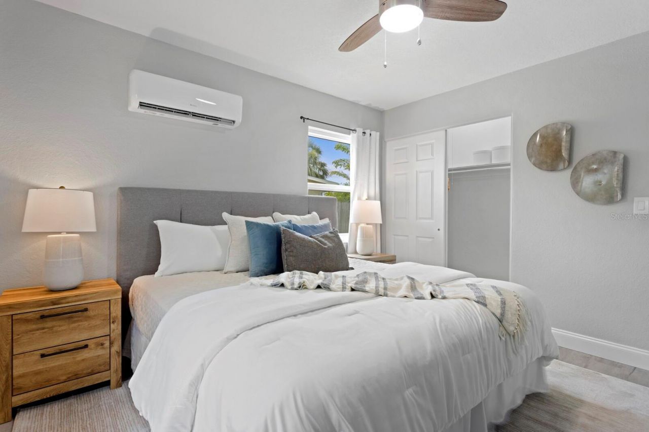 4300 Maple Street Ne, Saint Petersburg, FL 33703 Photo