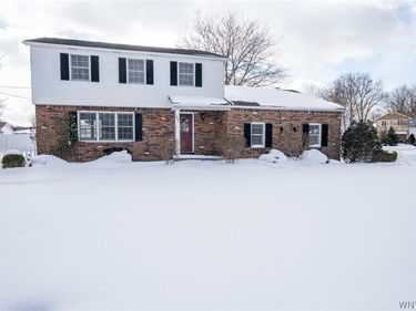 1065 Sheree Drive, Grand Island, NY 14072