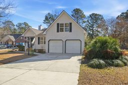 230 Lipman Street photo 4