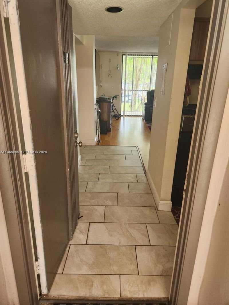 8500 SW 133rd Ave Rd, Unit 216, Miami, FL 33183 Photo