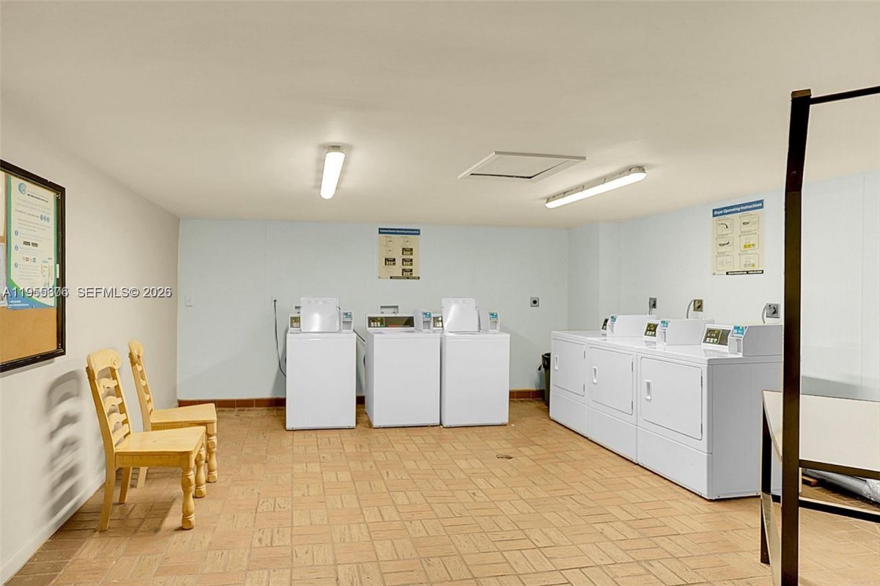 8500 SW 133rd Ave Rd, Unit 216, Miami, FL 33183 Photo