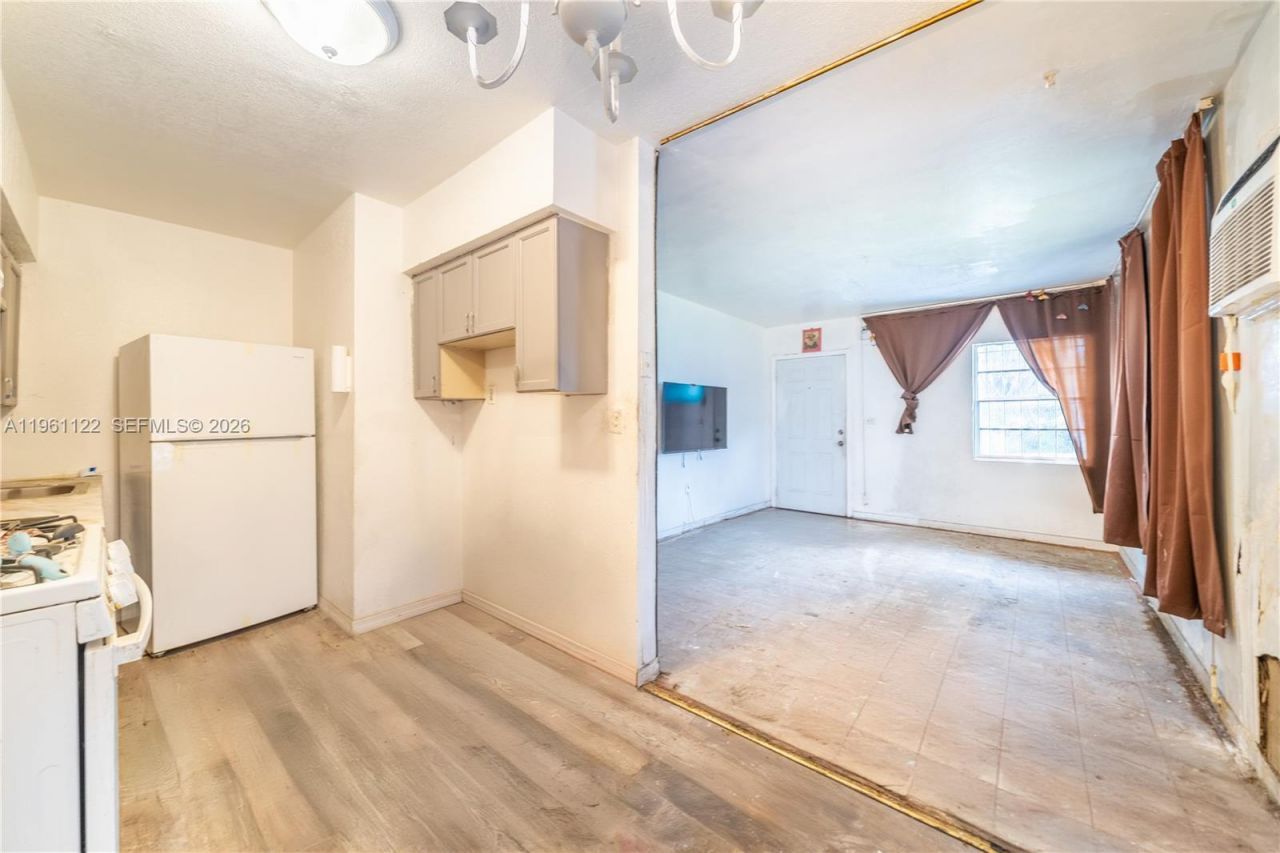 1861 NW 163rd St, Miami Gardens, FL 33054 Photo