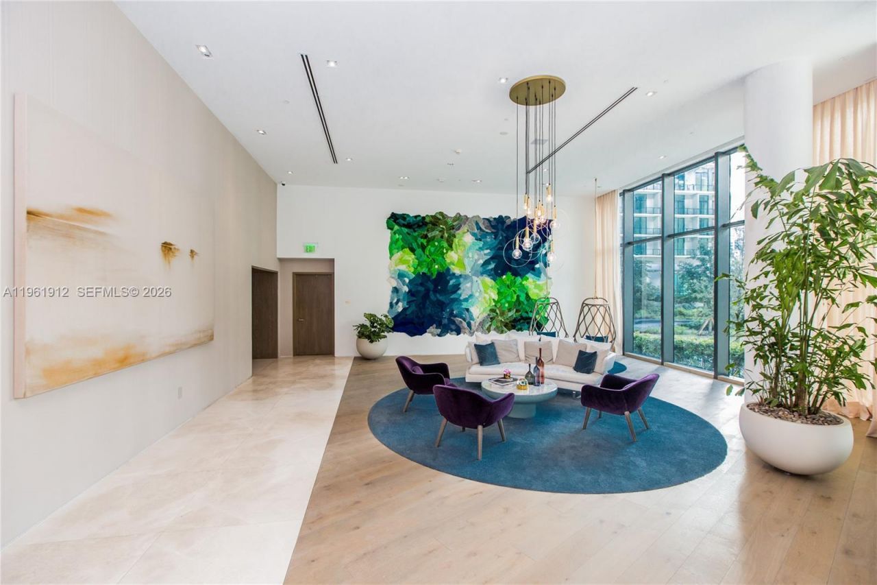 650 NE 32nd St , Unit 2205, Miami, FL 33137 Photo