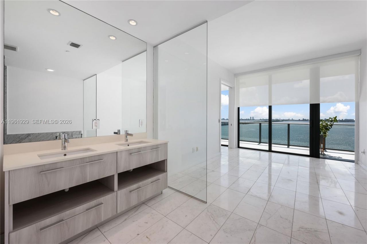 480 NE 31st St, Unit 1504, Miami, FL 33137 Photo
