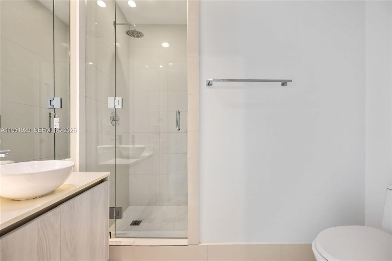 480 NE 31st St, Unit 1504, Miami, FL 33137 Photo