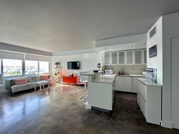 1000 West Ave , Unit 932, Miami Beach, FL 33139