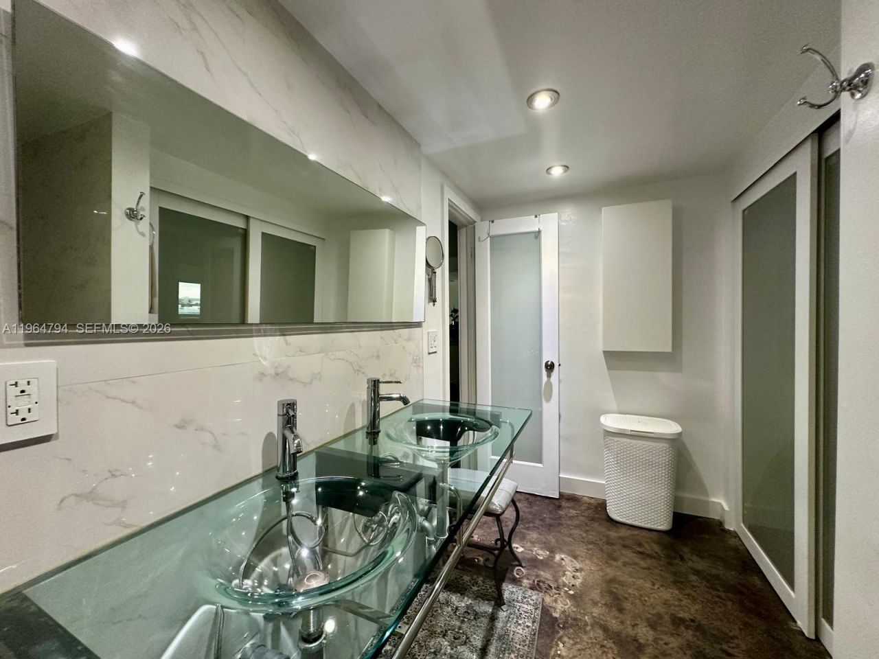 1000 West Ave, Unit 932, Miami Beach, FL 33139 Photo