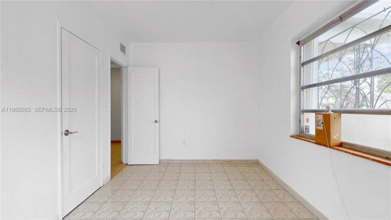 3330 SW 2nd St, Miami, FL 33135 Photo