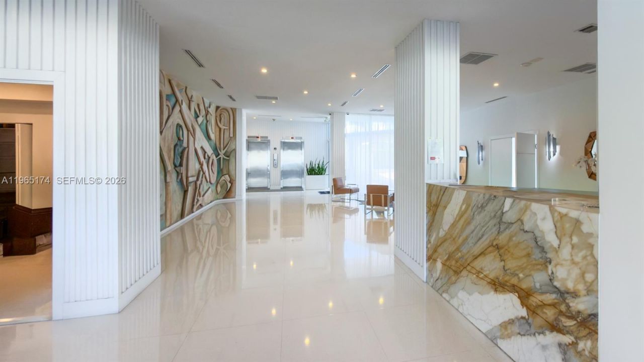 6450 Collins Ave , Unit 202, Miami Beach, FL 33141 Photo