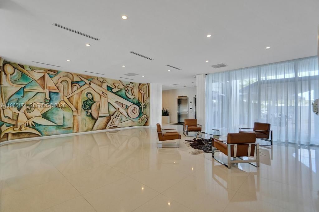 6450 Collins Ave, Unit 202, Miami Beach, FL 33141 Photo