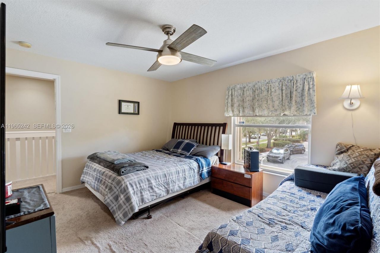 202 River Bluff Ln, Royal Palm Beach, FL 33411 Photo