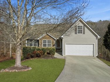 5055 Blue Goose Court, Flowery Branch, GA 30542