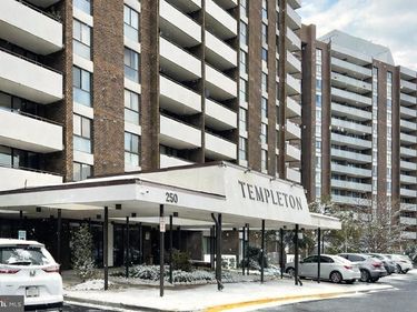 250 S REYNOLDS STREET, Unit 502, ALEXANDRIA, VA 22304