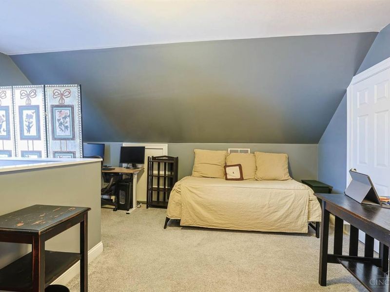 15 Bonham Road, Wyoming, OH 45215 Photo 19