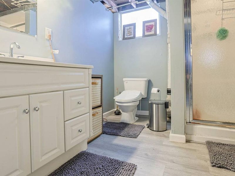 15 Bonham Road, Wyoming, OH 45215 Photo 24