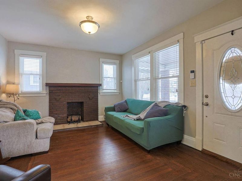 15 Bonham Road, Wyoming, OH 45215 Photo 3