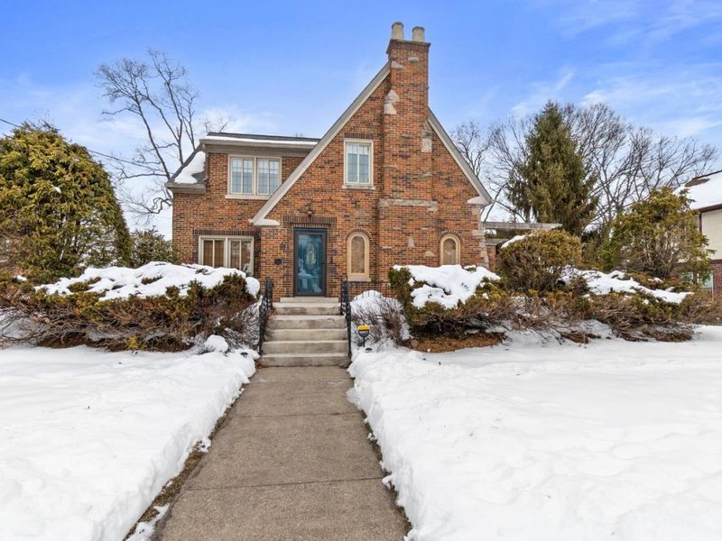 1626 Flora Avenue, North College Hill, OH 45231 Photo 1