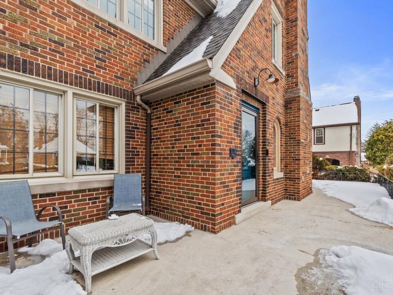 1626 Flora Avenue, North College Hill, OH 45231 Photo 3