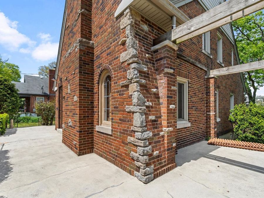 Property Image 35