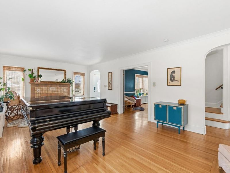 1626 Flora Avenue, North College Hill, OH 45231 Photo 6