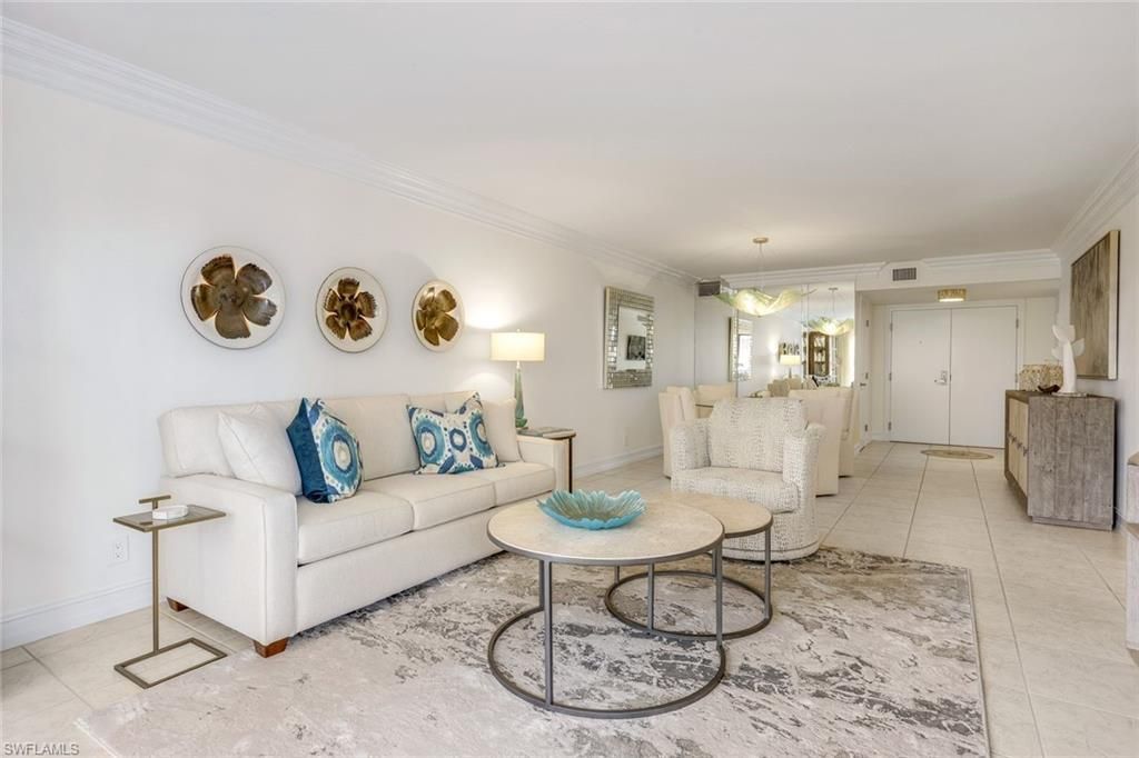 4451 Gulf Shore Blvd N, Unit 406, Naples, FL 34103 Photo