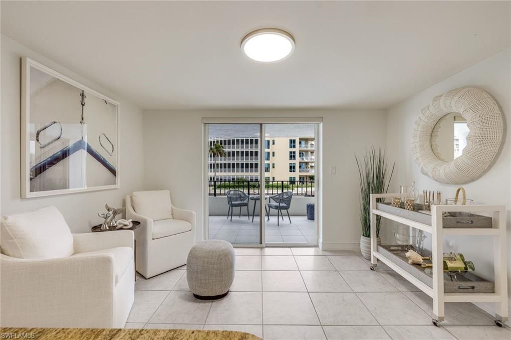 4451 Gulf Shore Blvd N, Unit 406, Naples, FL 34103 Photo