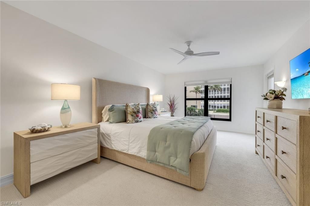 4451 Gulf Shore Blvd N, Unit 406, Naples, FL 34103 Photo