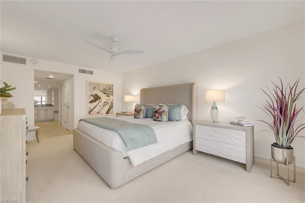 4451 Gulf Shore Blvd N, Unit 406, Naples, FL 34103 Photo