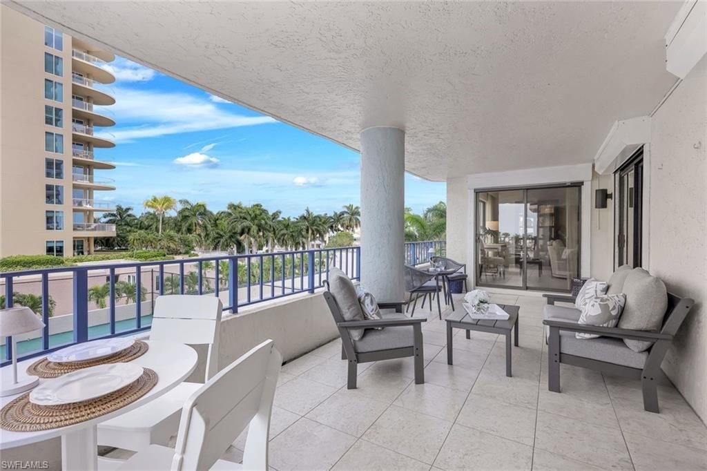 4451 Gulf Shore Blvd N, Unit 406, Naples, FL 34103 Photo