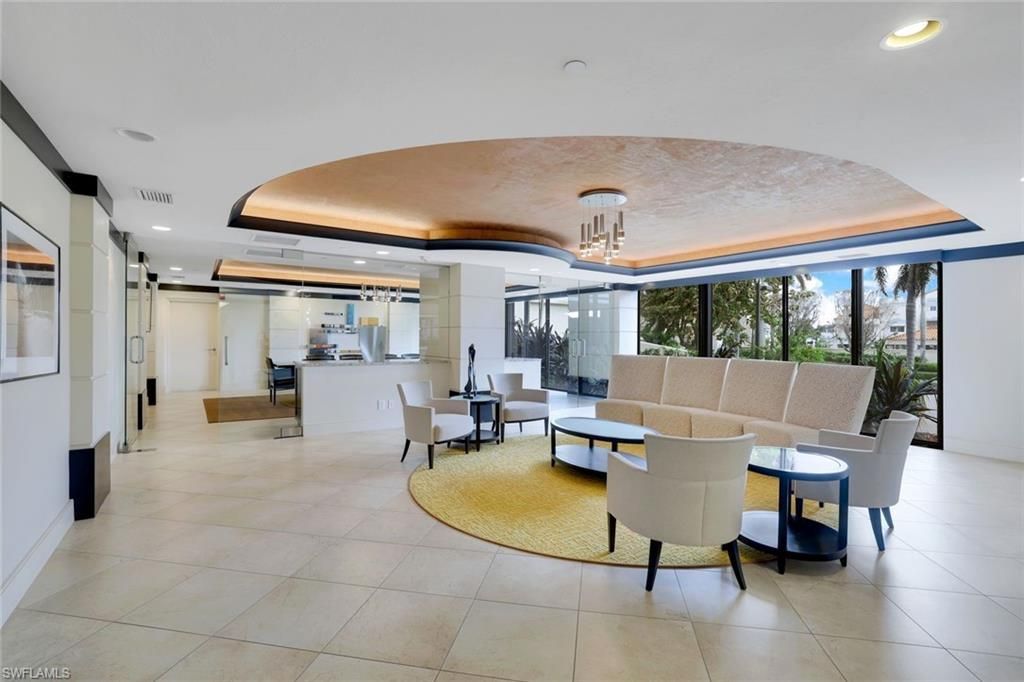 4451 Gulf Shore Blvd N, Unit 406, Naples, FL 34103 Photo