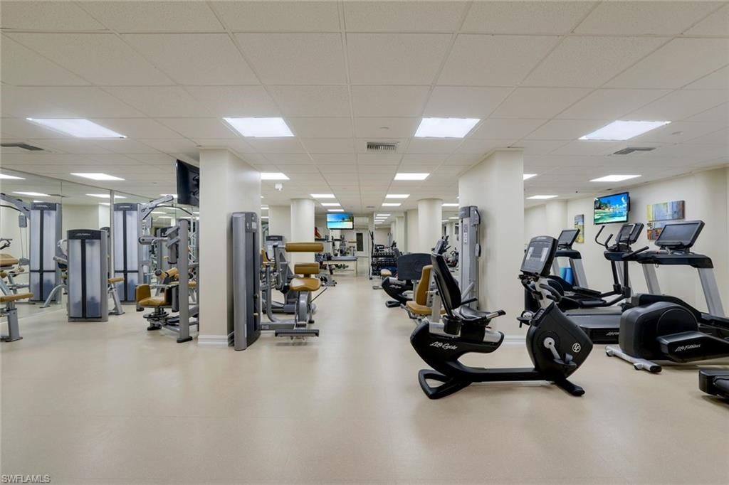 4451 Gulf Shore Blvd N, Unit 406, Naples, FL 34103 Photo