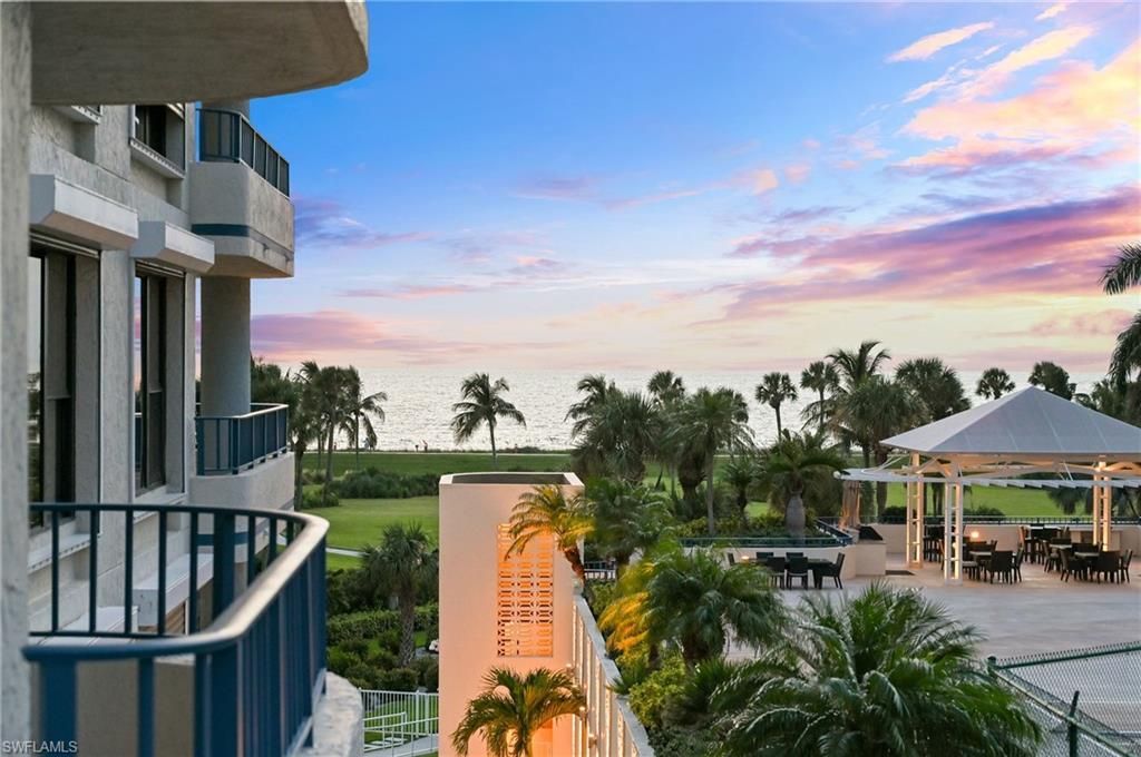 4451 Gulf Shore Blvd N, Unit 406, Naples, FL 34103 Photo