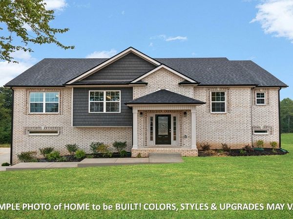 1830 Mcwhorter Dr, Cunningham, TN 37052