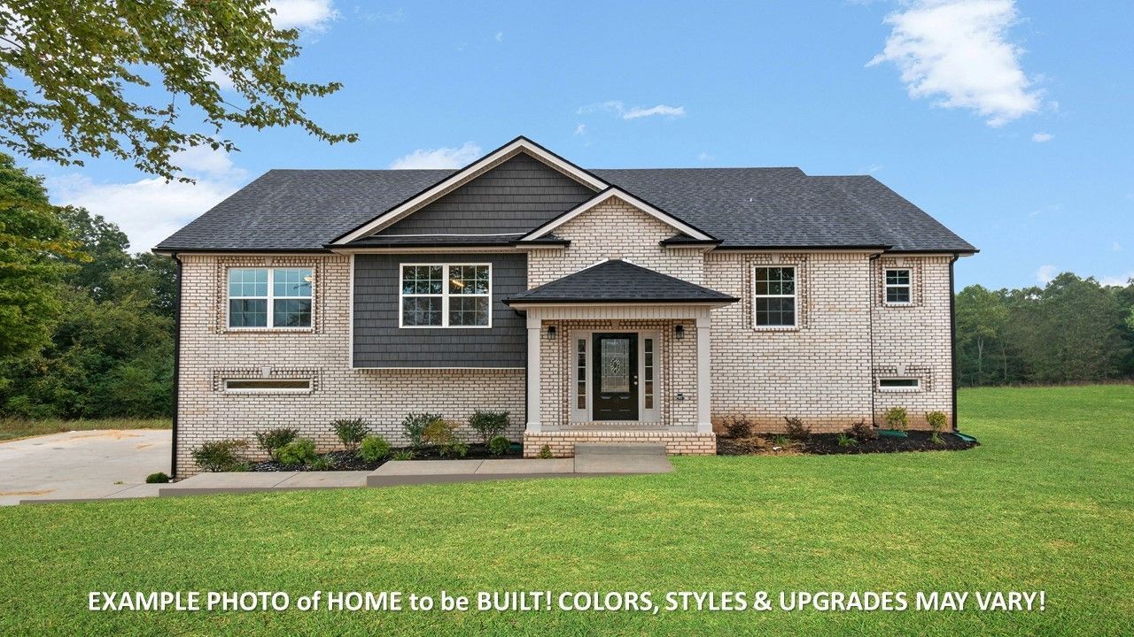 1830 Mcwhorter Dr, Cunningham, TN 37052 Main Photo