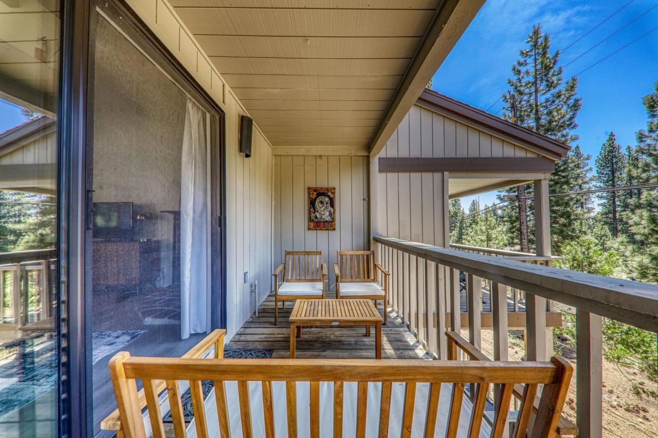 1001 Commonwealth Drive, Kings Beach, CA 96143 Photo