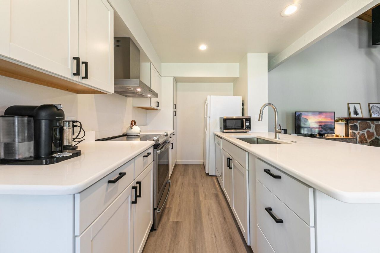 1001 Commonwealth Drive, Kings Beach, CA 96143 Photo