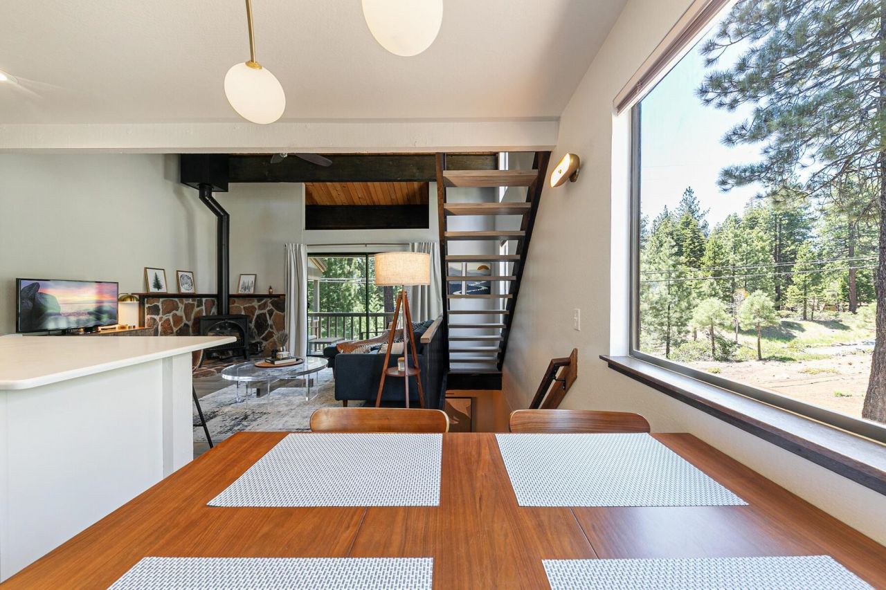 1001 Commonwealth Drive, Kings Beach, CA 96143 Photo