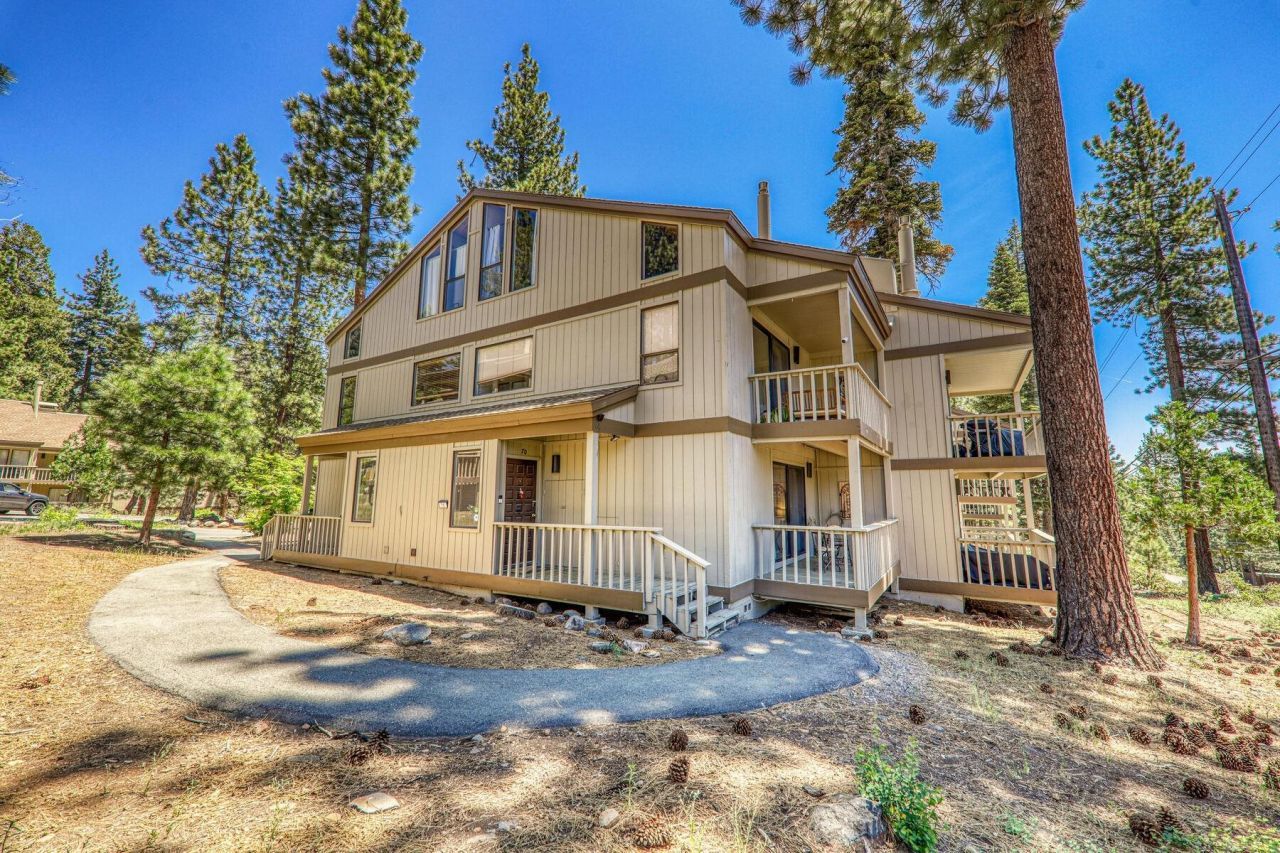 1001 Commonwealth Drive, Kings Beach, CA 96143 Photo